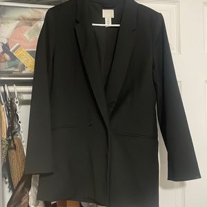 H & M black blazer oversized